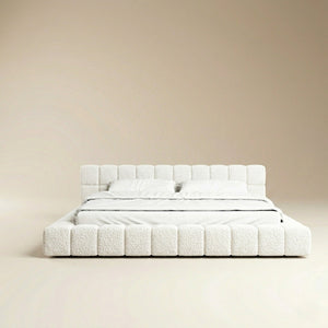 BOUCLE White