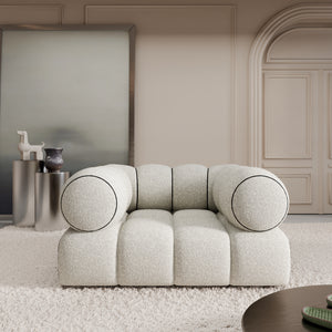 BOUCLE White
